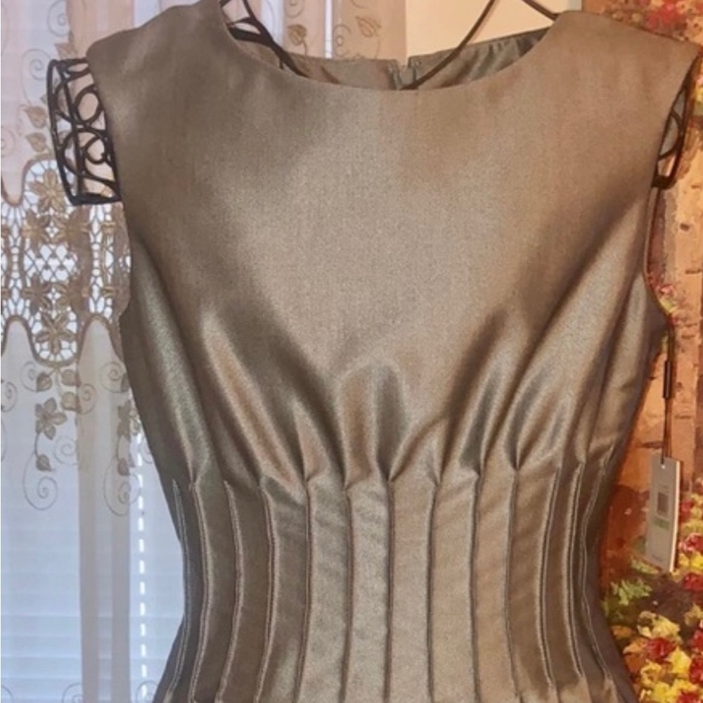 ✅🆕Calvin Klein🤎  gray satin dress - Picture 2 of 8